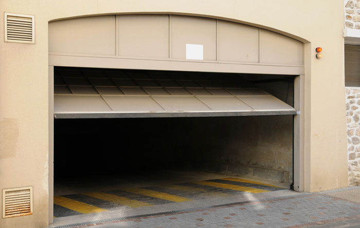 Garage Door Repairman Lake Elsinore CA